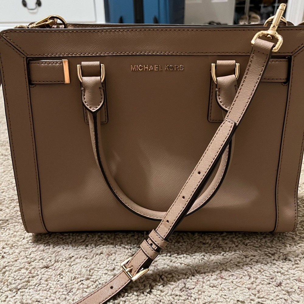 Michael Kors purse